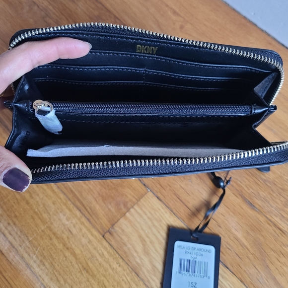 Dkny Vela large Zip around Wallet - Picture 7 of 14